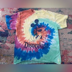 Disney parks Mickey Mouse the die shirt